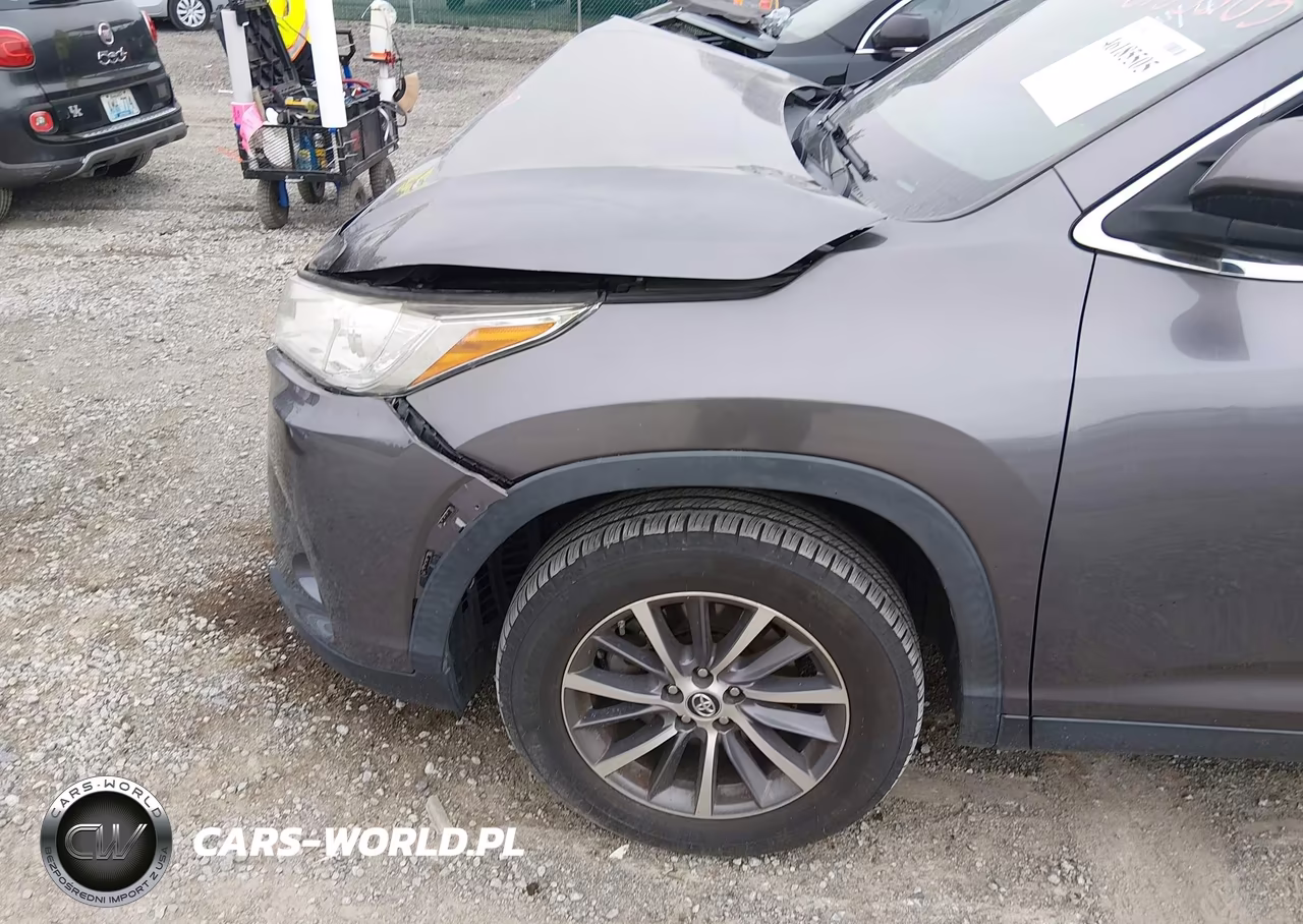 TOYOTA HIGHLANDER VIN:5TDKZRFH7KS558704 - 20
