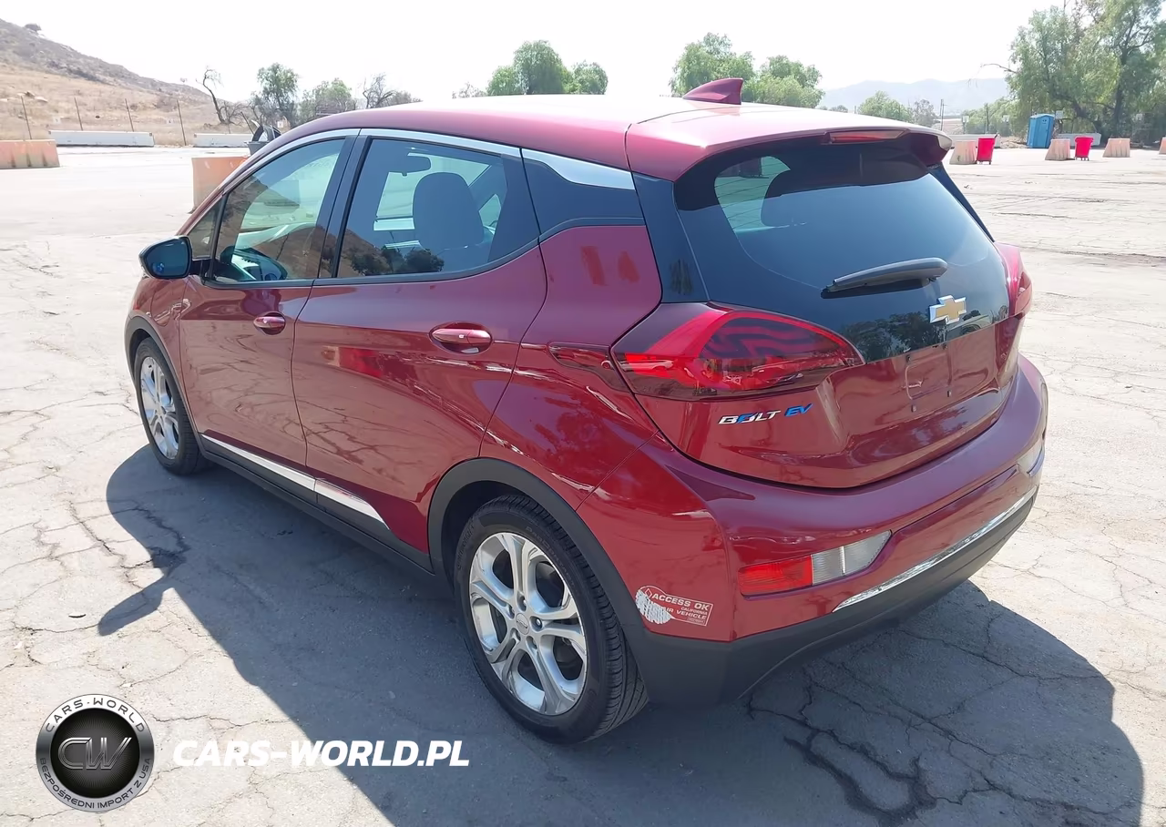 2018 Chevrolet Bolt Ev Lt VIN:1G1FW6S05J4140718 - 3