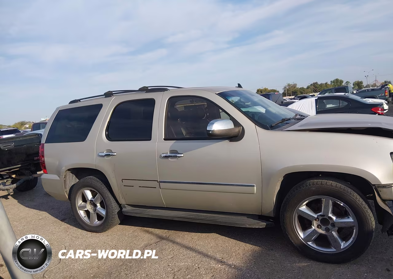 2013 Chevrolet Tahoe Ltz VIN:1GNSCCE08DR137027 - 13