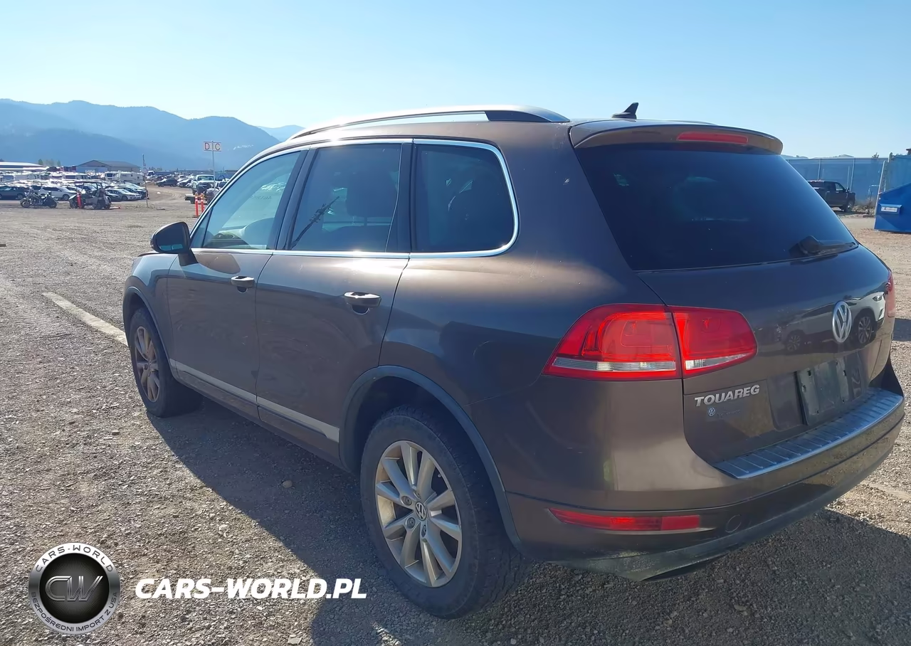 2013 Volkswagen Touareg Vr6 Sport VIN:WVGEF9BP9DD009583 - 3