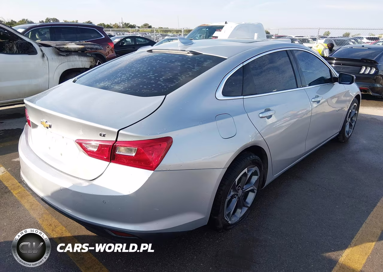 2018 Chevrolet Malibu Lt VIN:1G1ZD5ST0JF290747 - 4