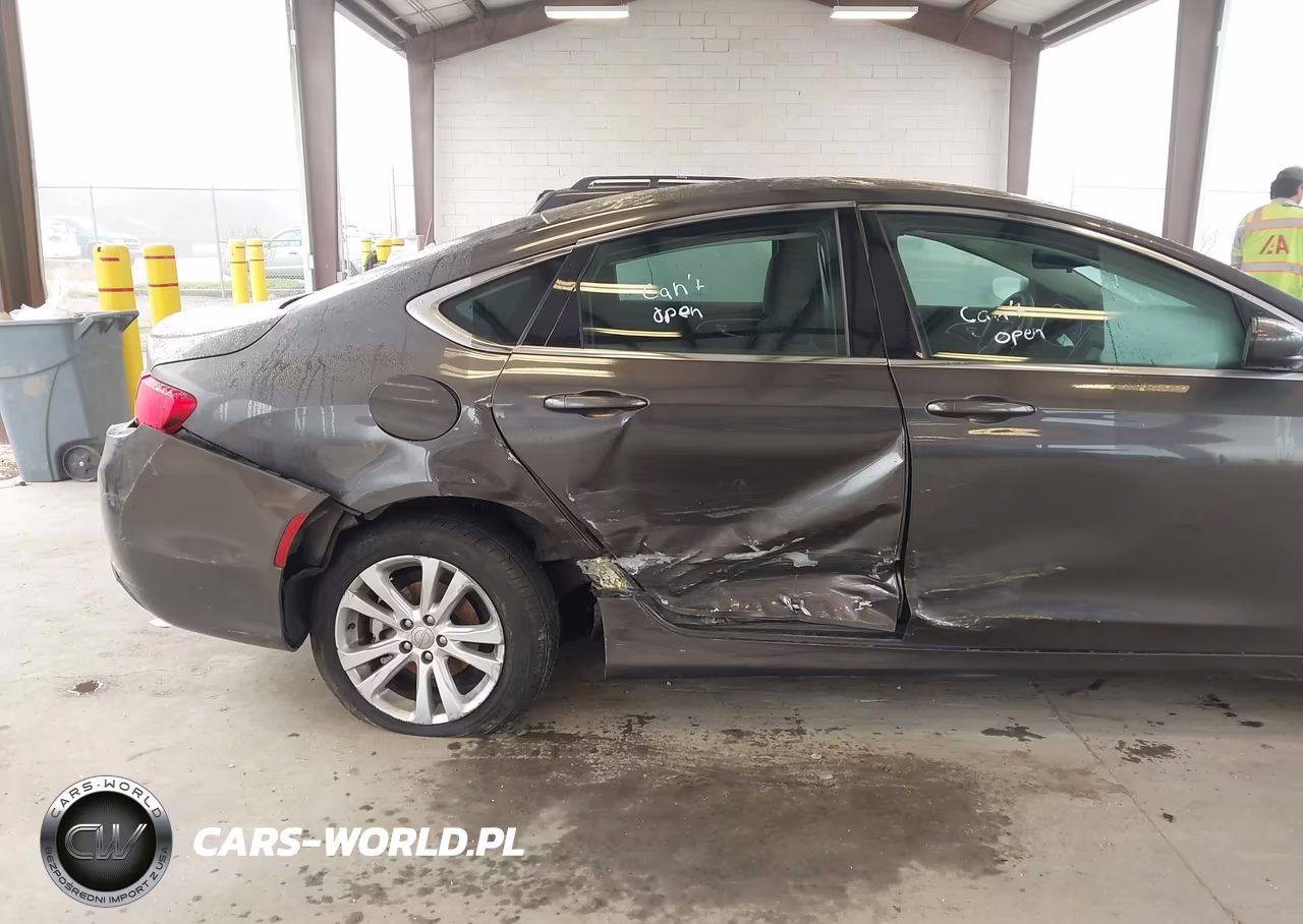 2015 Chrysler 200 Limited VIN:1C3CCCAB0FN693366 - 6
