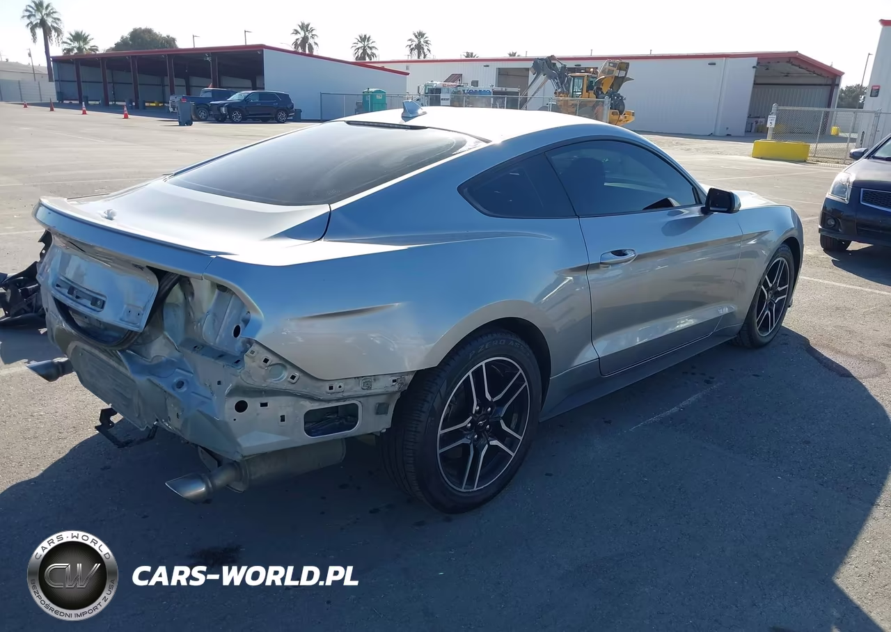 2022 Ford Mustang Ecoboost Premium Fastback VIN:1FA6P8THXN5115775 - 4