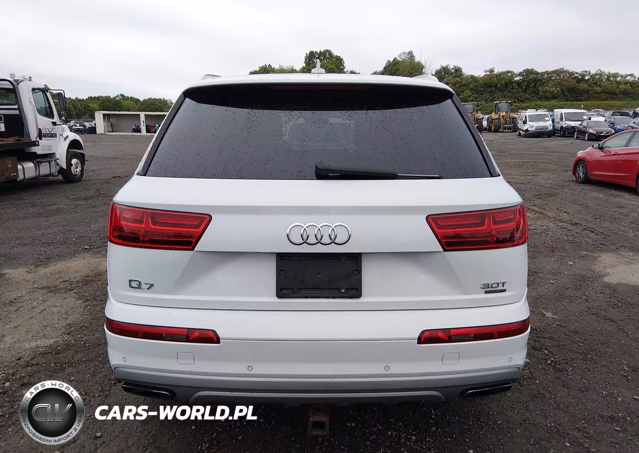 2017 Audi Q7 3.0T Premium VIN:WA1LAAF77HD021110 - 16