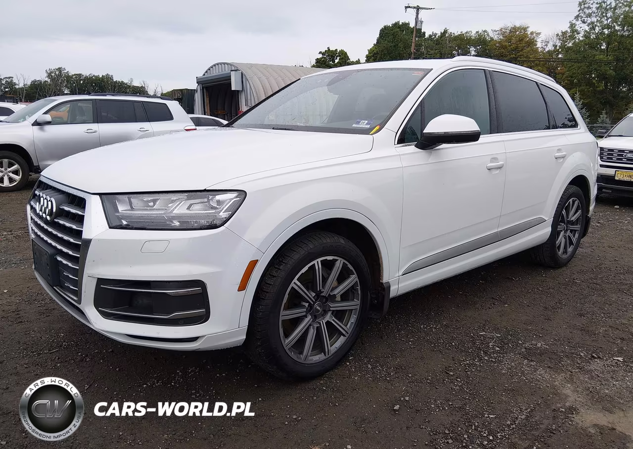 2017 Audi Q7 3.0T Premium VIN:WA1LAAF77HD021110 - 2
