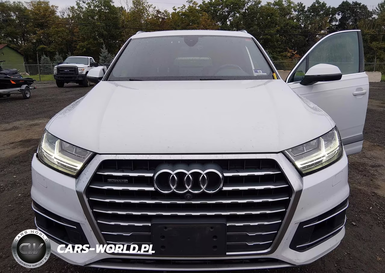 2017 Audi Q7 3.0T Premium VIN:WA1LAAF77HD021110 - 6