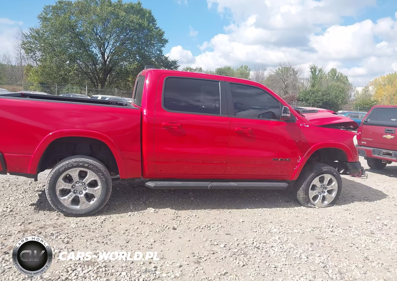 2021 Ram 1500 Laramie 4X4 5'7 Box VIN:1C6SRFJT3MN627205 - 13