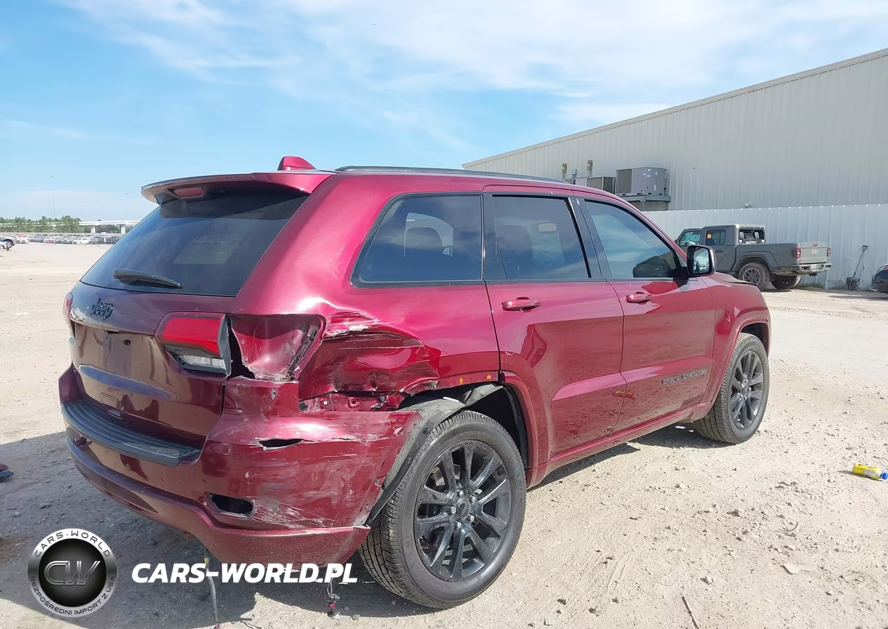 2019 Jeep Grand Cherokee Altitude 4X4 VIN:1C4RJFAGXKC709877 - 4