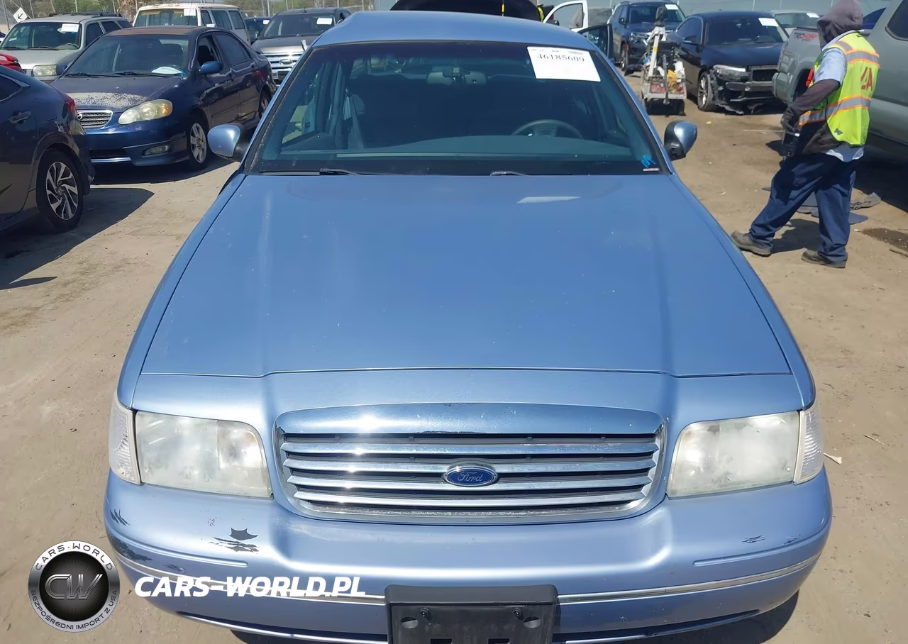 1998 Ford Crown Victoria Lx VIN:2FAFP74W5WX182761 - 12
