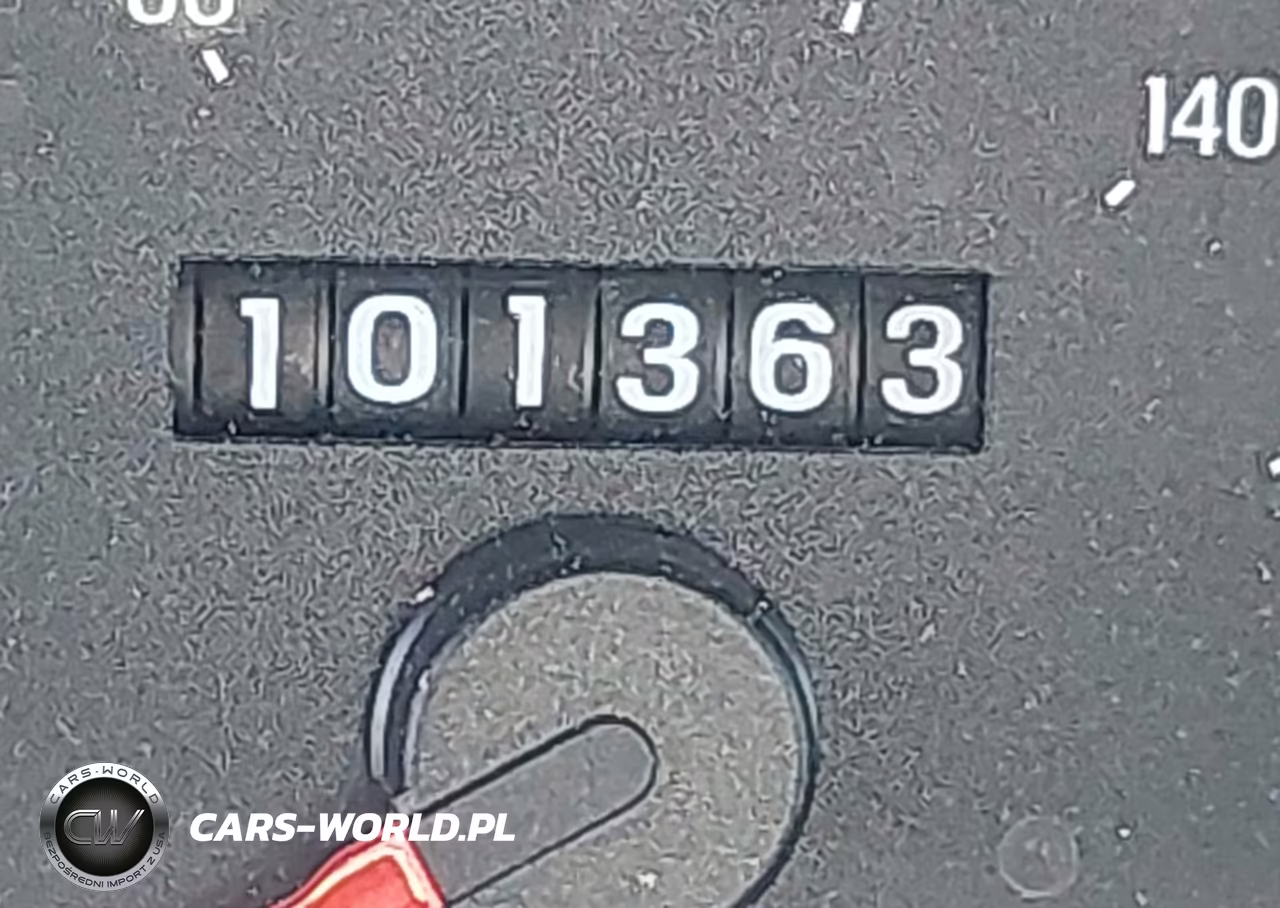 1998 Ford Crown Victoria Lx VIN:2FAFP74W5WX182761 - 15