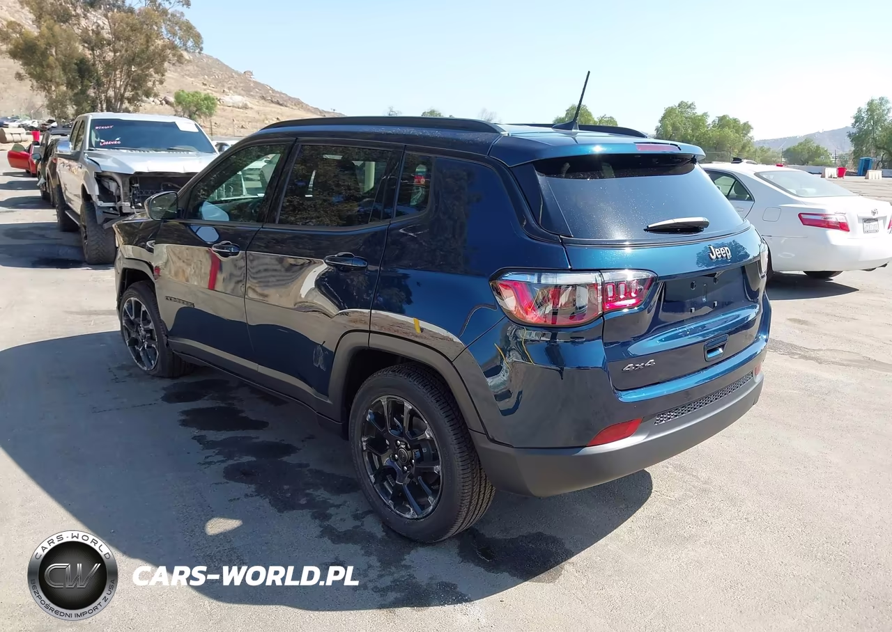 2026 Jeep Compass Latitude Altitude VIN:3C4NJDBN3TT265196 - 3