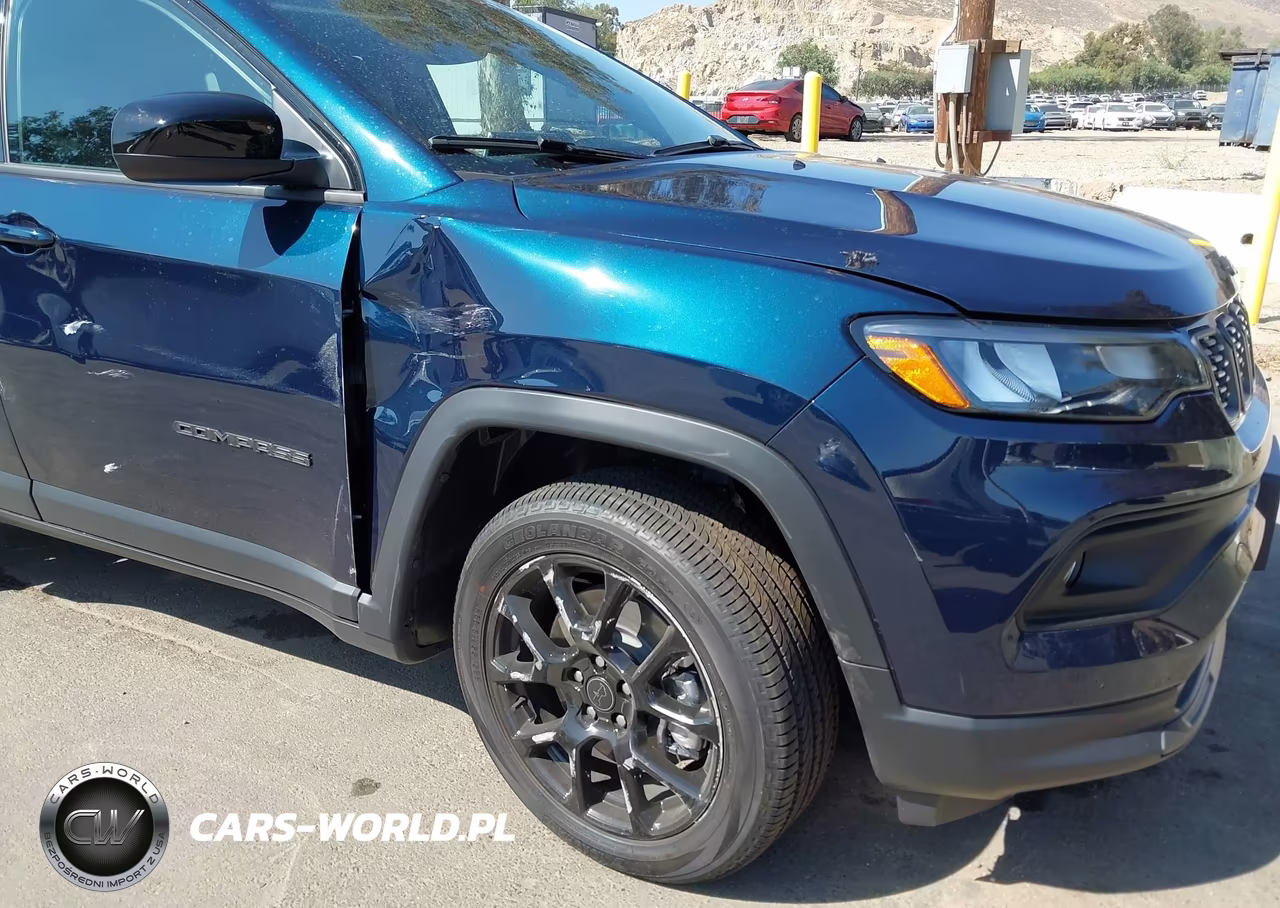 2026 Jeep Compass Latitude Altitude VIN:3C4NJDBN3TT265196 - 6