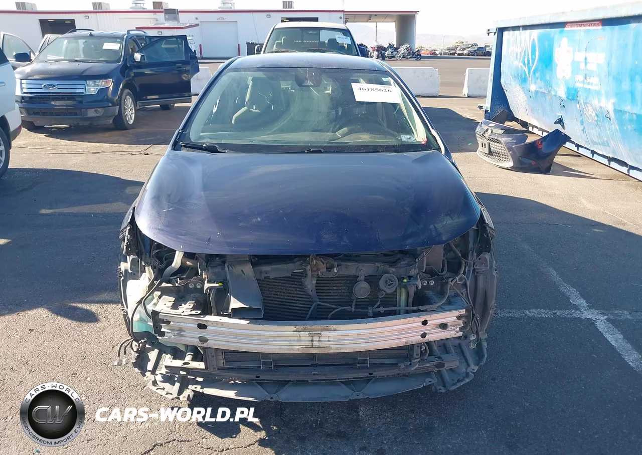 2022 Toyota Corolla Hybrid Le VIN:JTDEAMDE7NJ046832 - 13