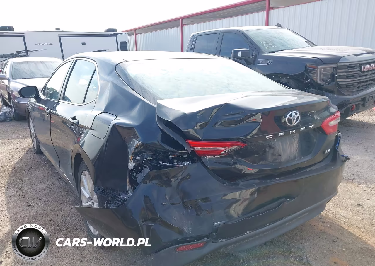 2018 Toyota Camry Le VIN:4T1B11HK9JU523363 - 6