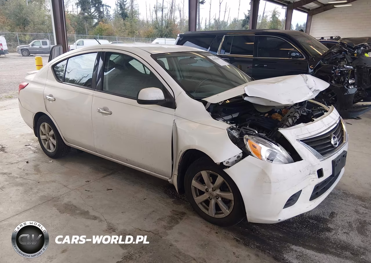 2014 Nissan Versa 1.6 Sv
