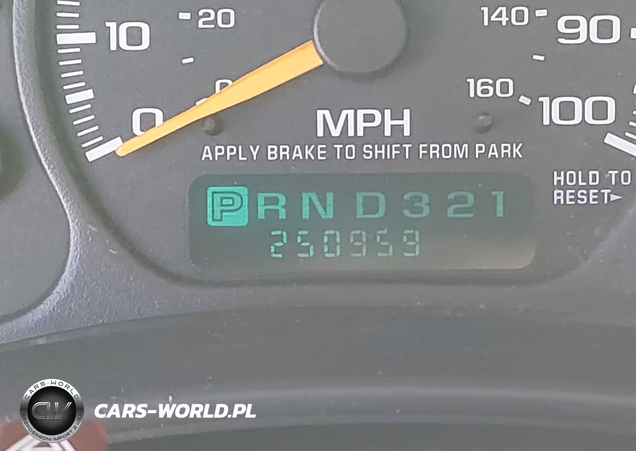 2002 Chevrolet Tahoe Ls VIN:1GNEC13Z42R161938 - 13
