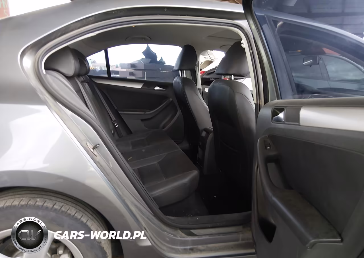 2012 Volkswagen Jetta 2.0L Tdi VIN:3VWLL7AJ3CM386433 - 8