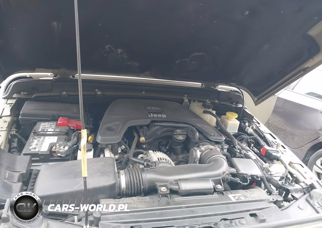 2020 Jeep Gladiator Sport S 4X4 VIN:1C6HJTAG3LL192862 - 10