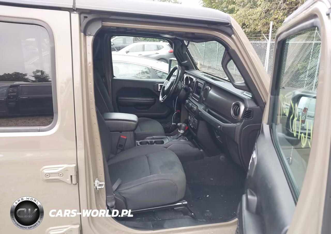 2020 Jeep Gladiator Sport S 4X4 VIN:1C6HJTAG3LL192862 - 5