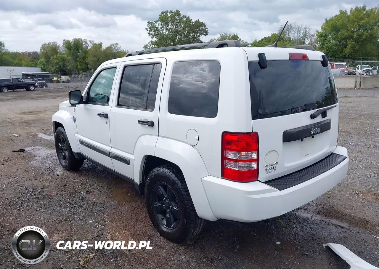 2012 Jeep Liberty Sport VIN:1C4PJMAK8CW135702 - 3