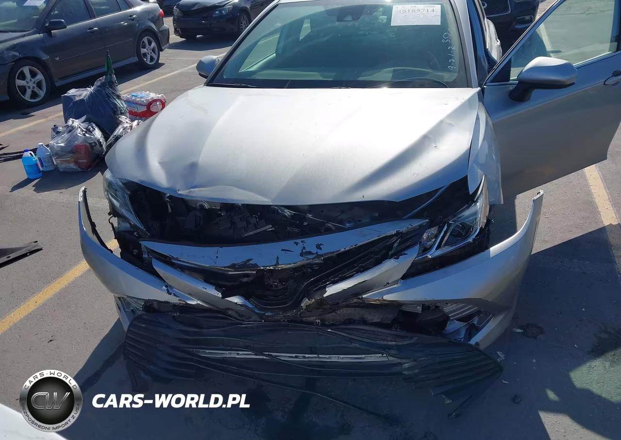 2019 Toyota Camry Le VIN:4T1B11HK0KU280687 - 6