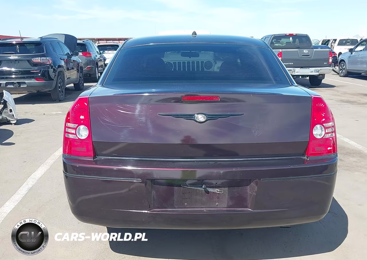 2008 Chrysler 300 Touring VIN:2C3KA53GX8H255777 - 17