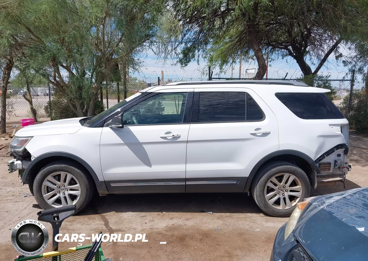 2019 Ford Explorer Xlt VIN:1FM5K8D88KGB46912 - 15