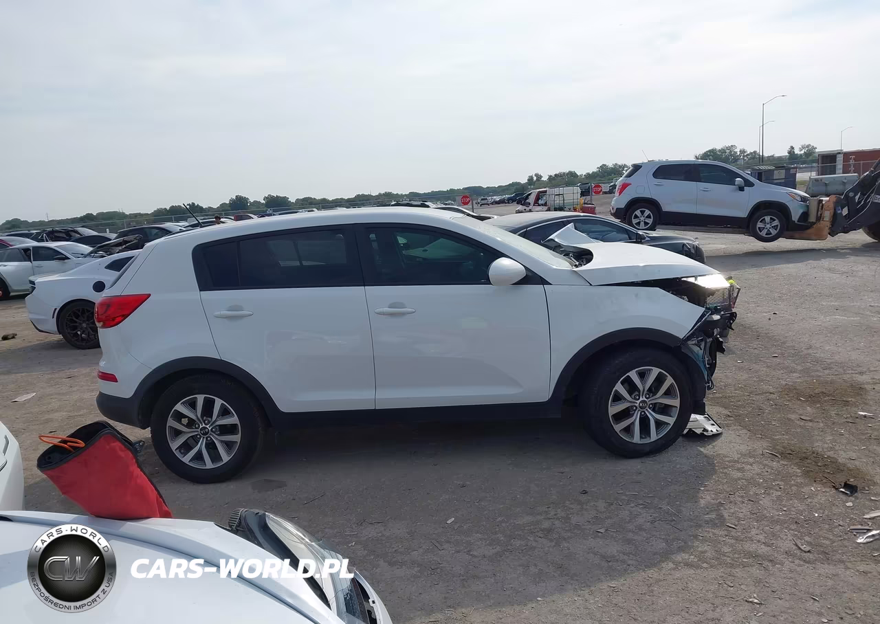 2015 Kia Sportage Lx VIN:KNDPB3AC8F7687814 - 13