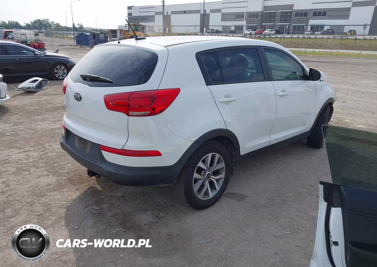 2015 Kia Sportage Lx VIN:KNDPB3AC8F7687814 - 4