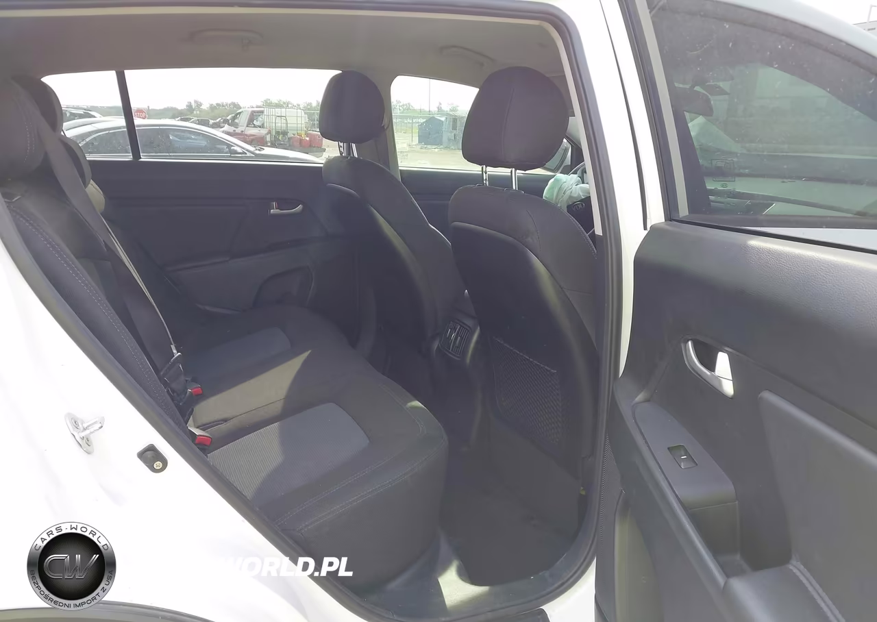 2015 Kia Sportage Lx VIN:KNDPB3AC8F7687814 - 8