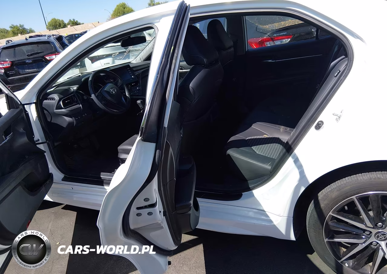2024 Toyota Camry Se VIN:4T1G11AK7RU850288 - 8