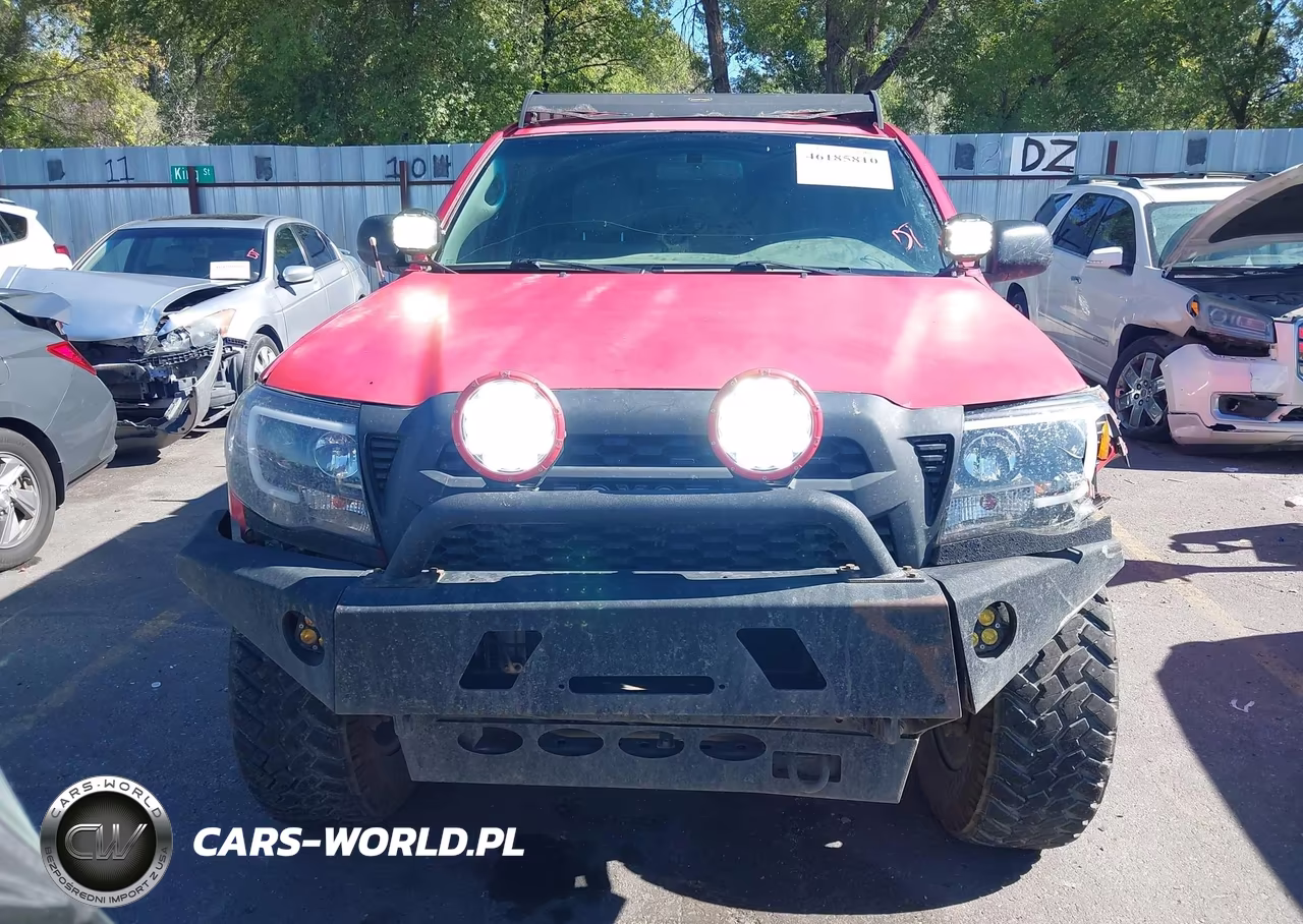 2008 Toyota Tacoma Base V6 VIN:3TMLU42N48M018382 - 12