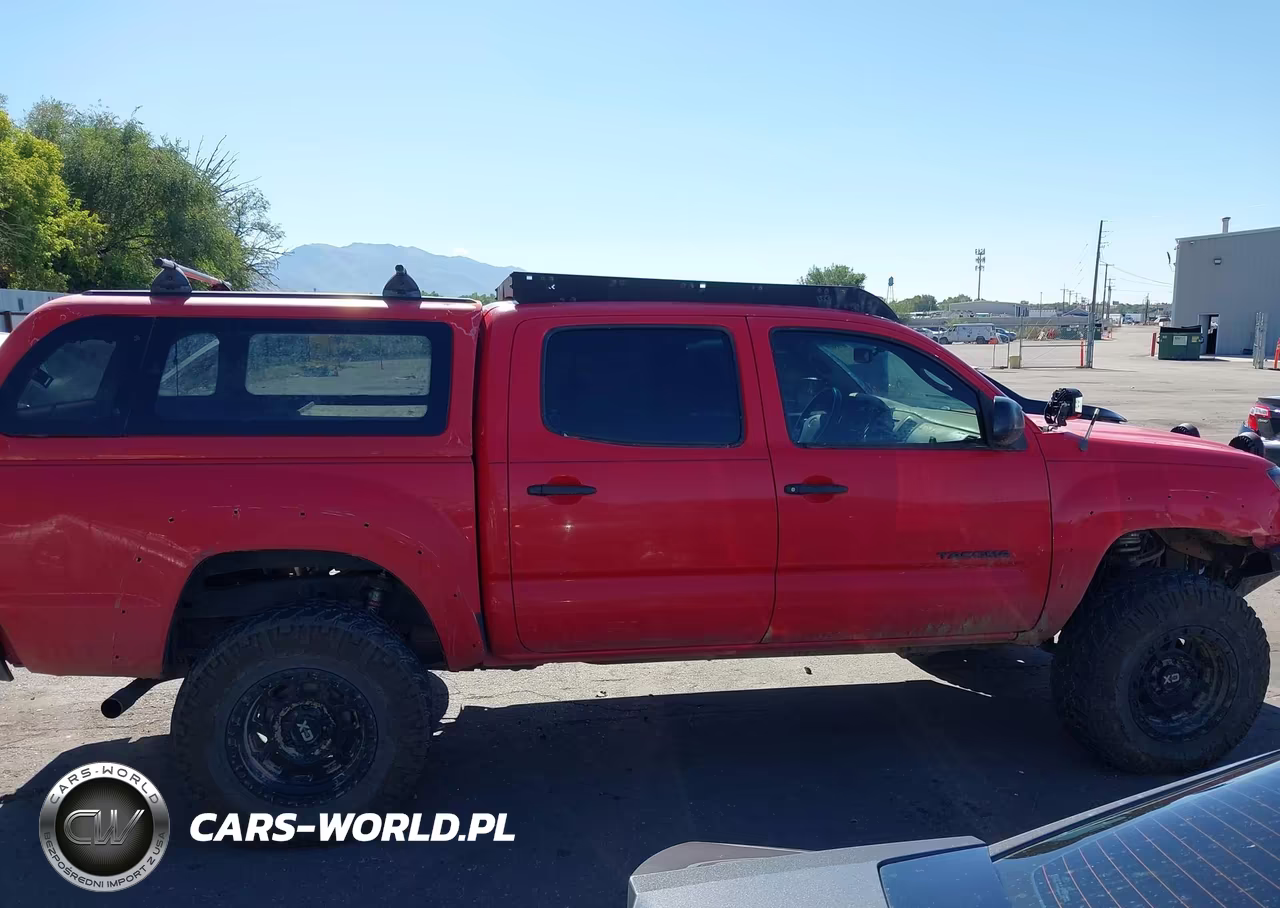 2008 Toyota Tacoma Base V6 VIN:3TMLU42N48M018382 - 13
