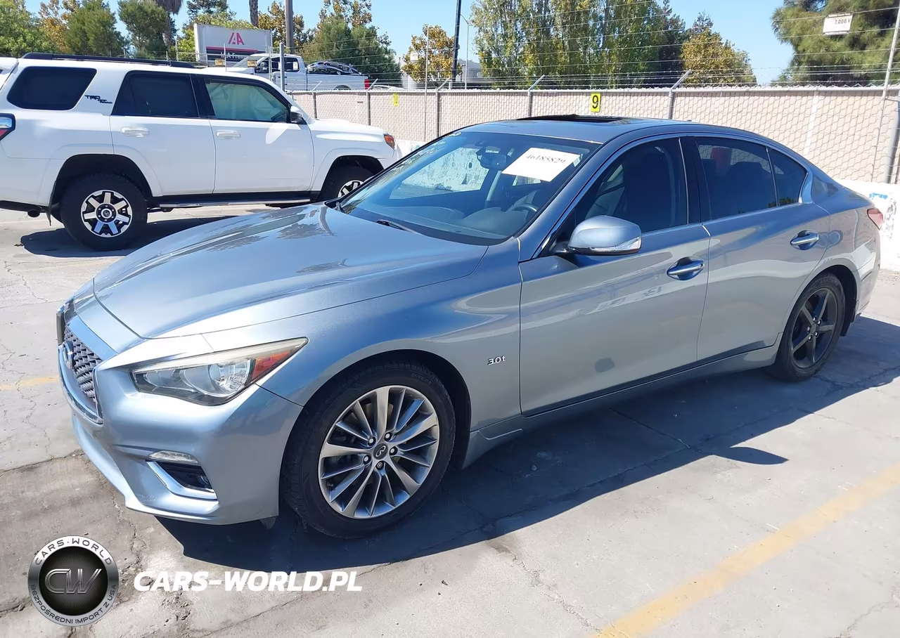 2018 Infiniti Q50 3.0T Luxe VIN:JN1EV7AP3JM364728 - 2