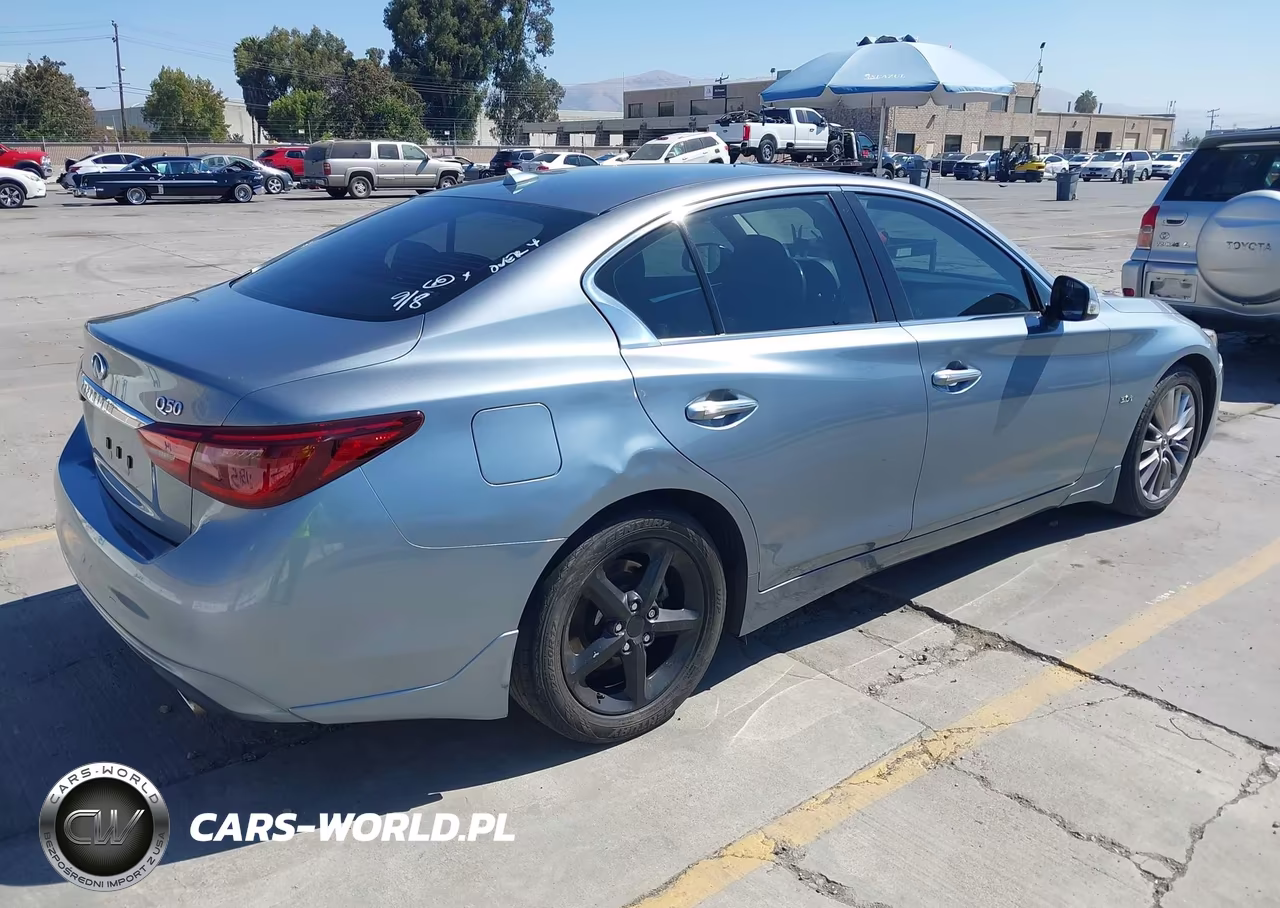 2018 Infiniti Q50 3.0T Luxe VIN:JN1EV7AP3JM364728 - 4