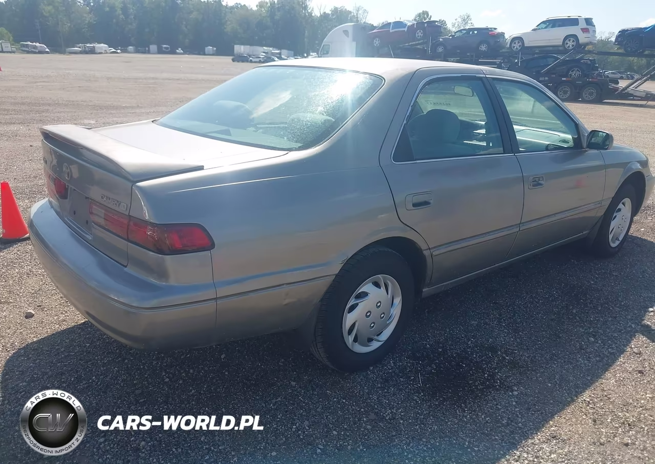 1998 Toyota Camry Le VIN:4T1BG22K4WU222990 - 4