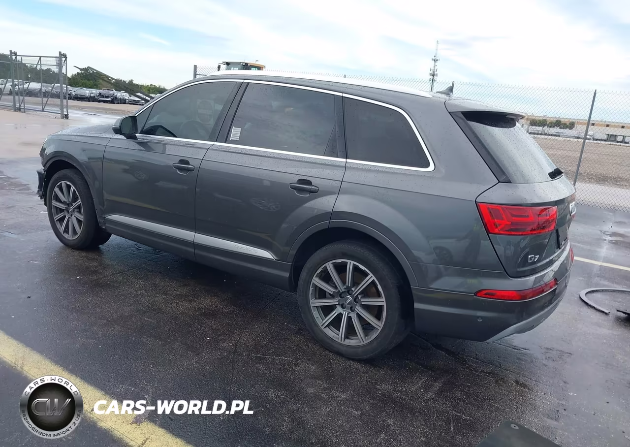 2019 Audi Q7 55 Premium-55 Se Premium VIN:WA1LAAF78KD031989 - 3