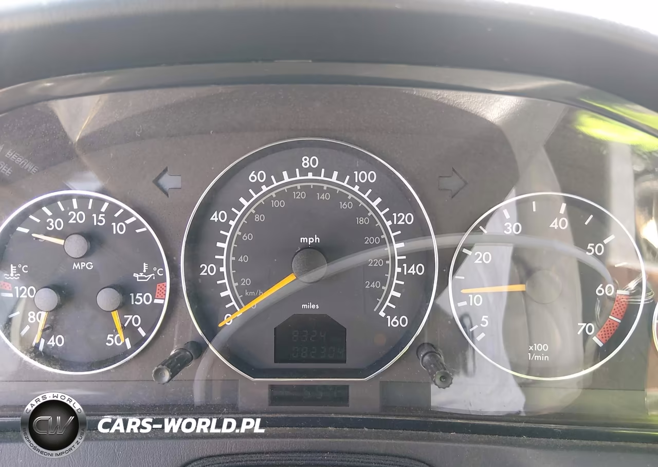 2000 Mercedes-Benz Sl 500 VIN:WDBFA68F5YF187973 - 7