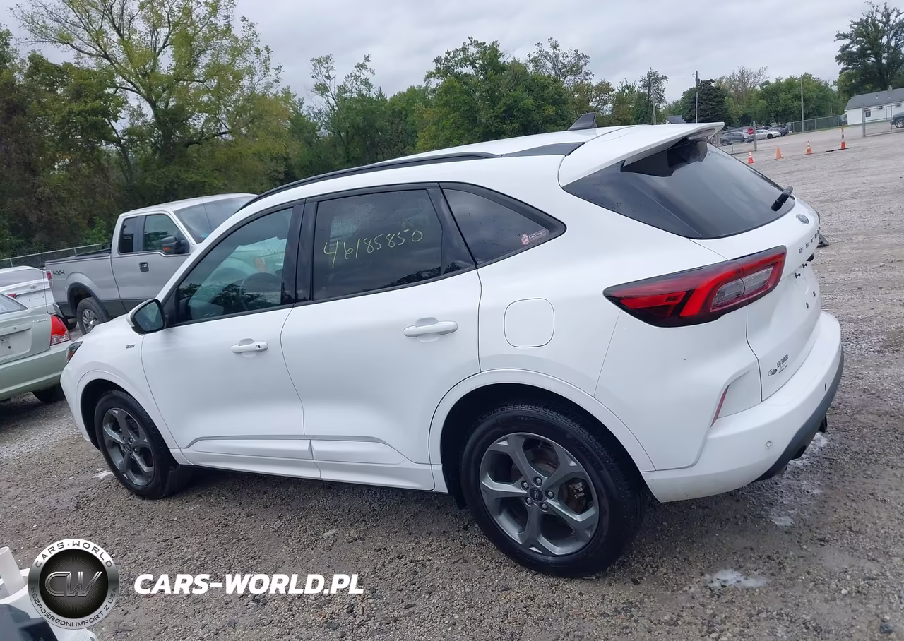 2023 Ford Escape St-Line Select VIN:1FMCU9NZ2PUB18305 - 15