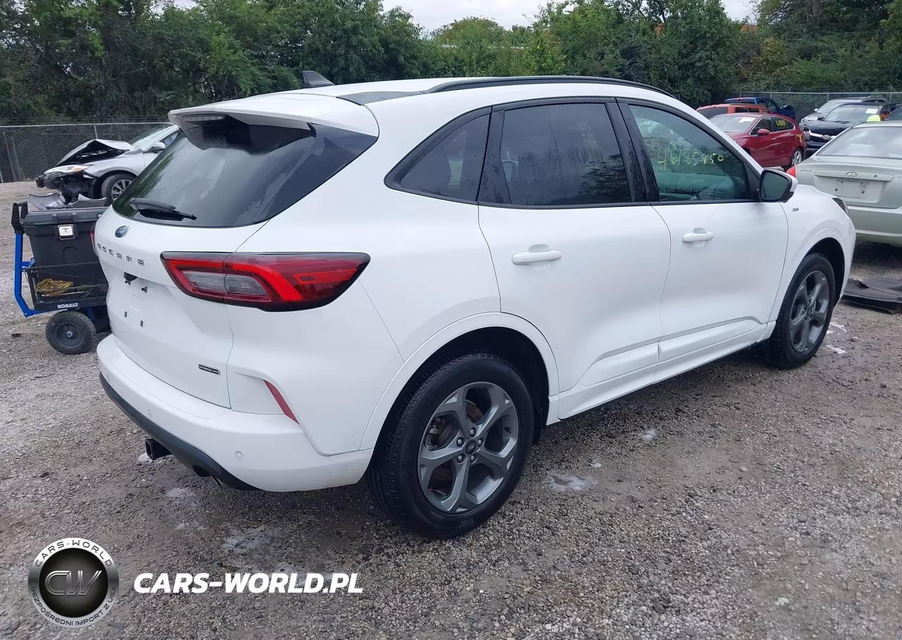 2023 Ford Escape St-Line Select VIN:1FMCU9NZ2PUB18305 - 4