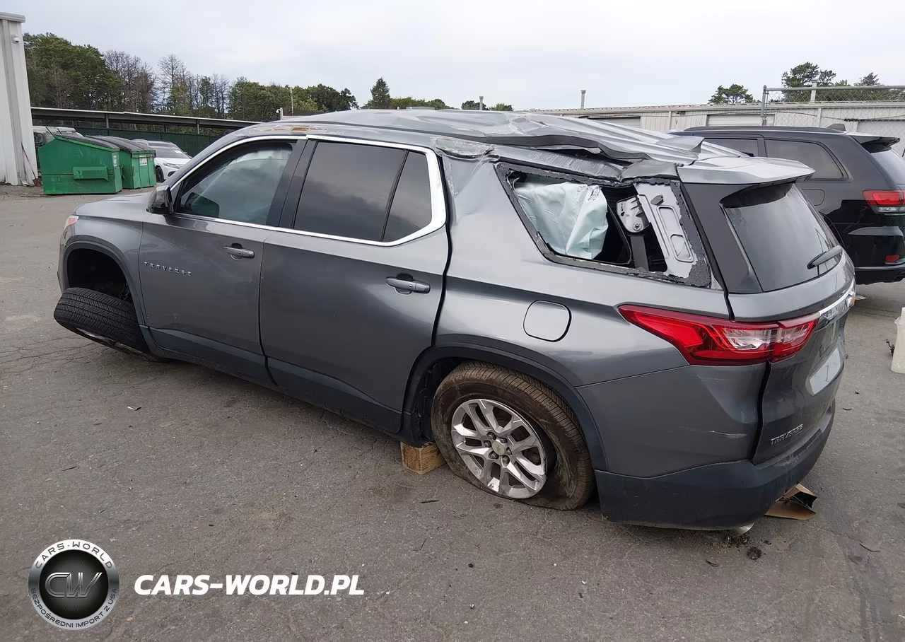 2019 Chevrolet Traverse Ls VIN:1GNERFKW7KJ306830 - 3