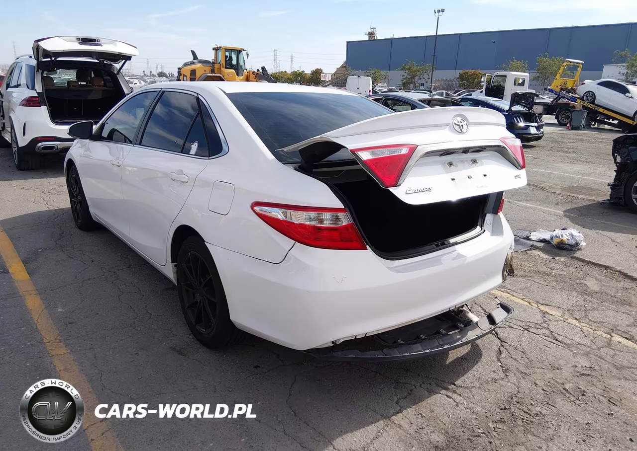 2017 Toyota Camry Se VIN:4T1BF1FK4HU435531 - 3
