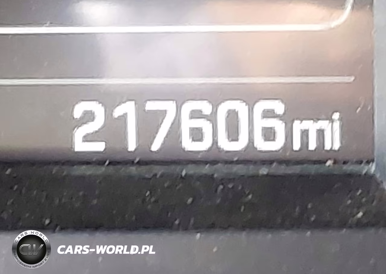 2018 Hyundai Santa Fe Sport 2.4L VIN:5XYZT3LB0JG564188 - 15