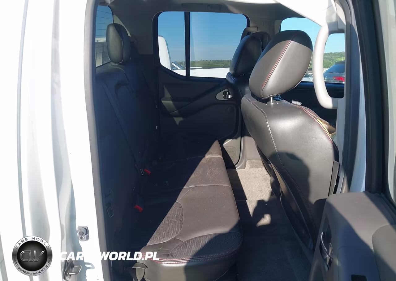 2011 Nissan Frontier Pro-4X VIN:1N6AD0EV2BC429085 - 8