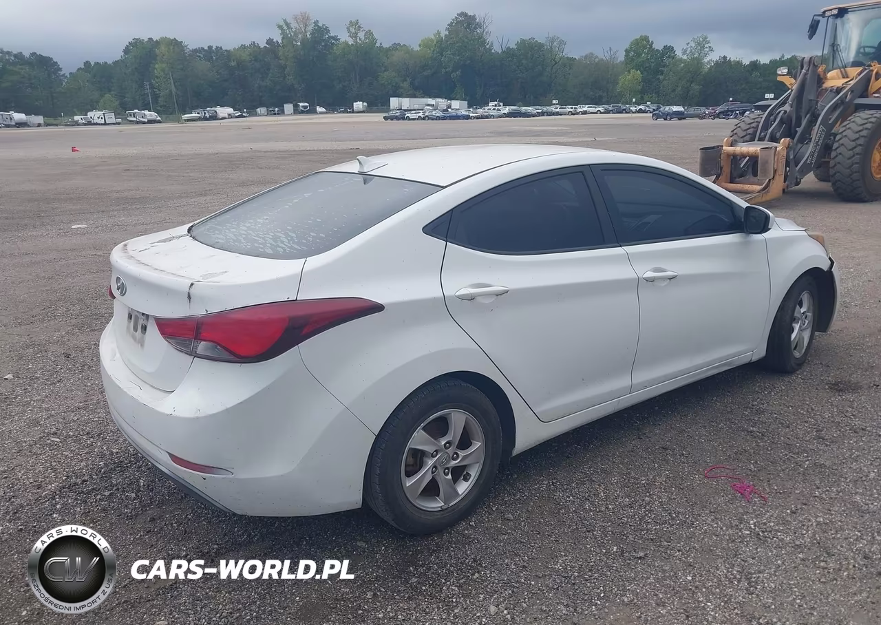 2015 Hyundai Elantra Se VIN:5NPDH4AE2FH564336 - 4