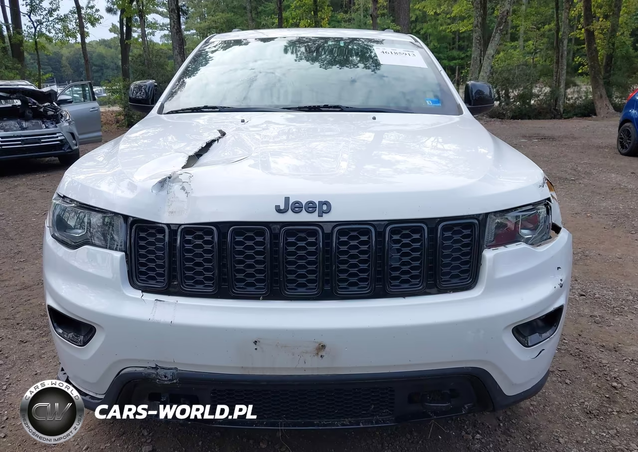 2019 Jeep Grand Cherokee Upland 4X4 VIN:1C4RJFAG9KC546025 - 12