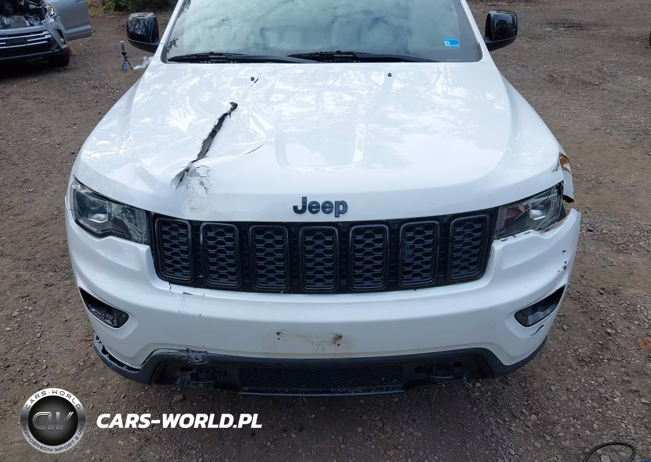 2019 Jeep Grand Cherokee Upland 4X4 VIN:1C4RJFAG9KC546025 - 6