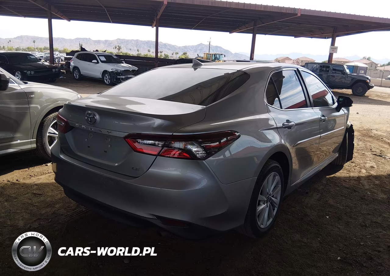 2021 Toyota Camry Le VIN:4T1C11AK3MU421964 - 4