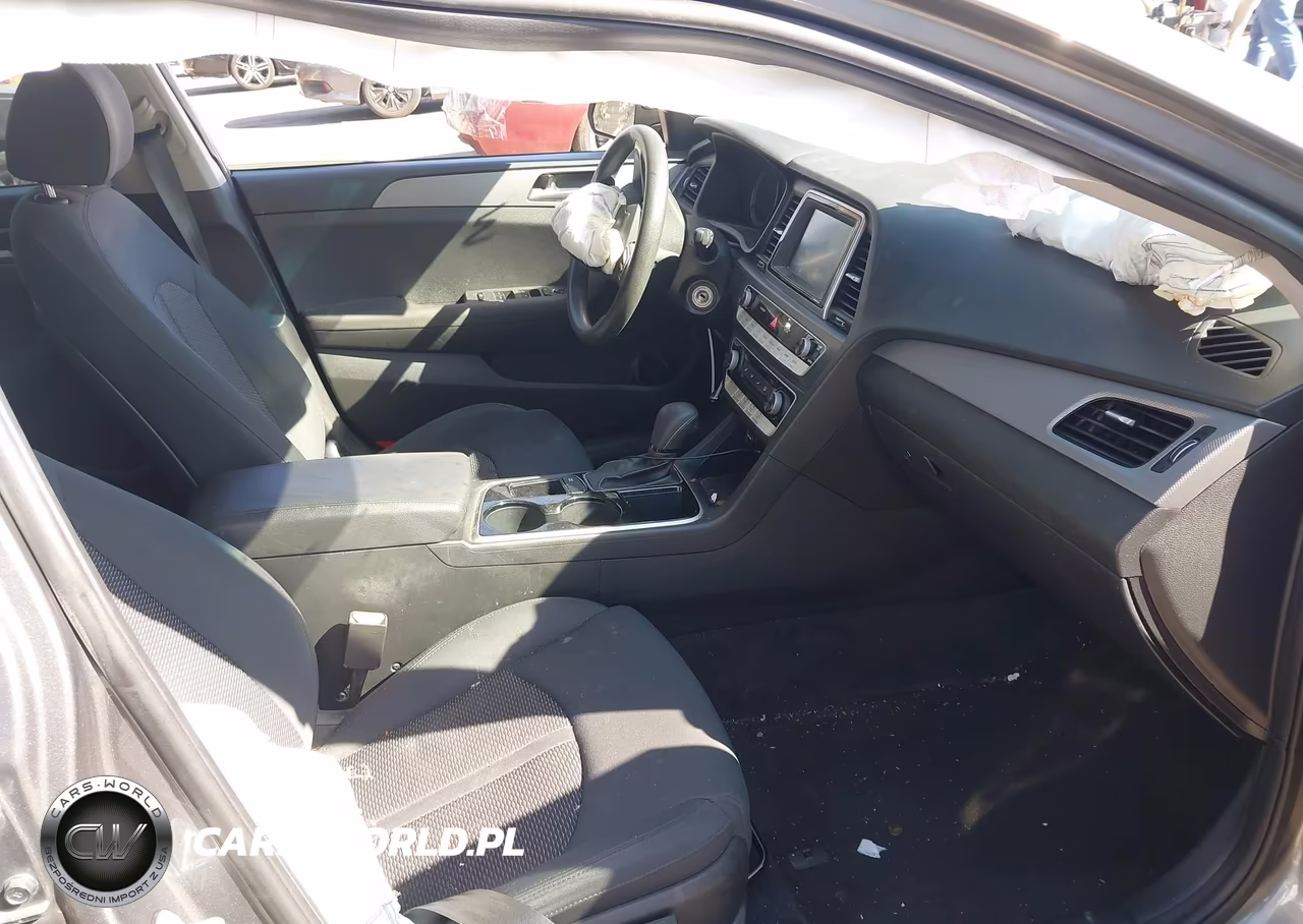 2019 Hyundai Sonata Se VIN:5NPE24AF2KH759801 - 5