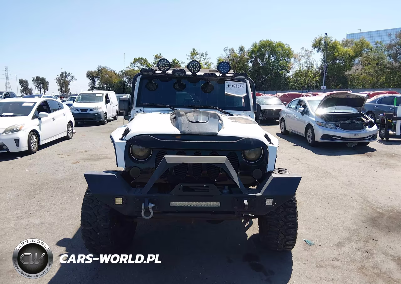 2016 Jeep Wrangler Unlimited Sport VIN:1C4BJWDG0GL194196 - 12